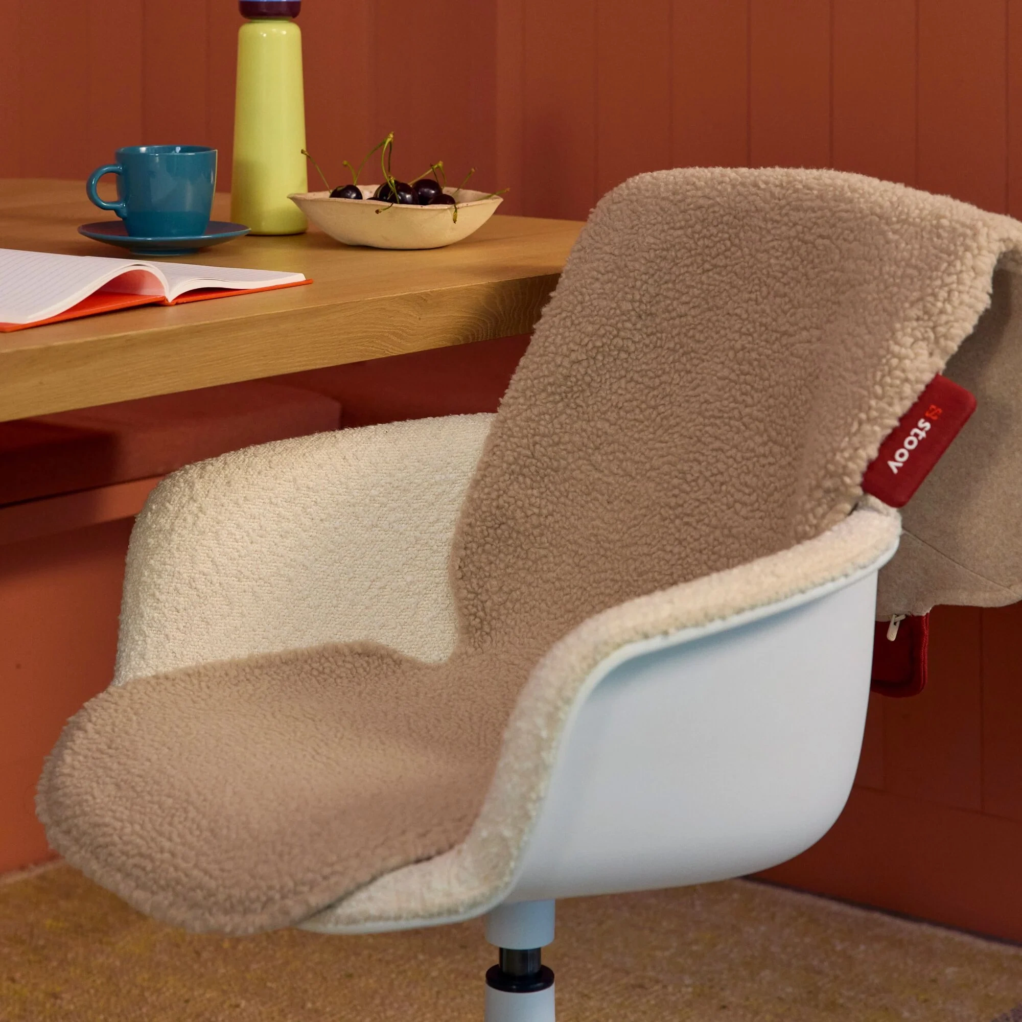 Big Hug XL in Woolly fabric, beige
